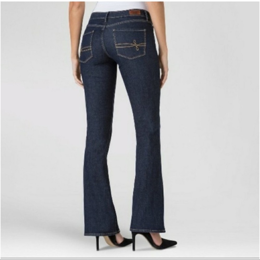 Denizen Bootcut Mid Rise Curvy Long Jeans